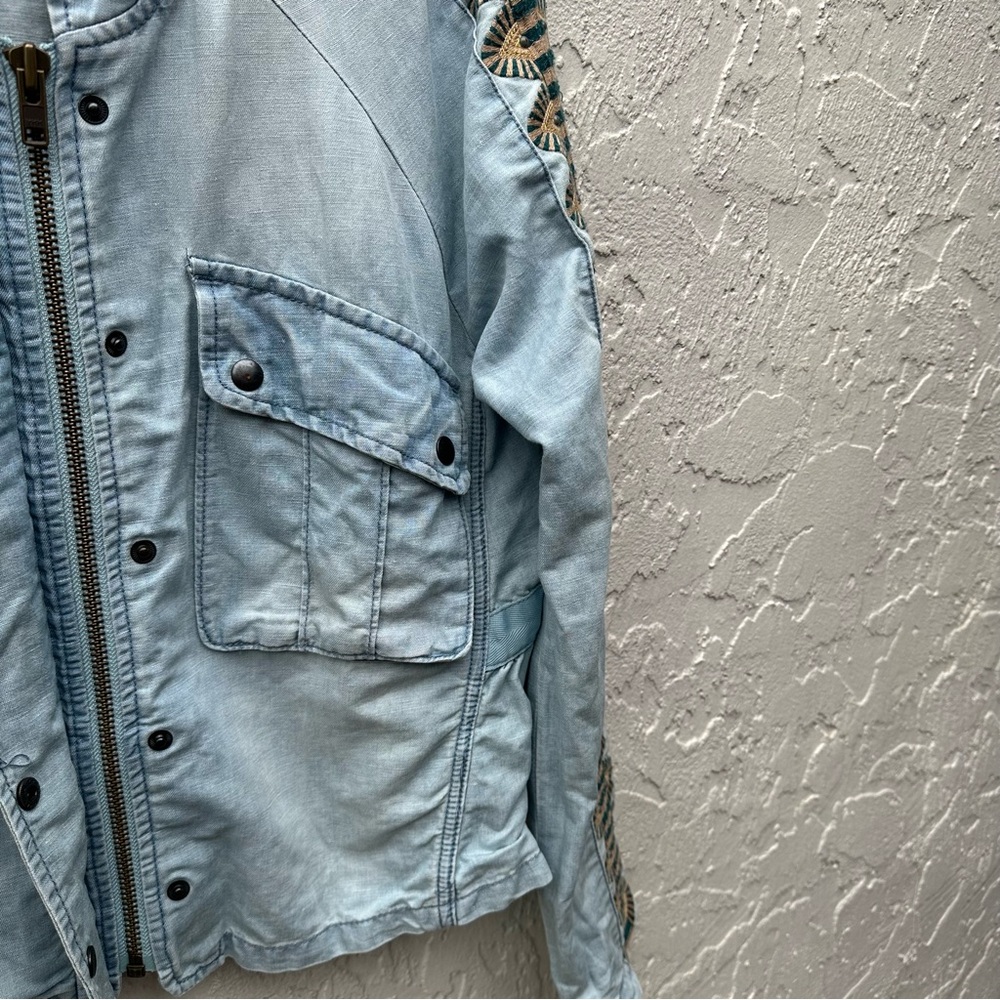 FREE PEOPLE Jacket Women Medium Denim Jean Chambray Embroidered Boho - Picture 7 of 15